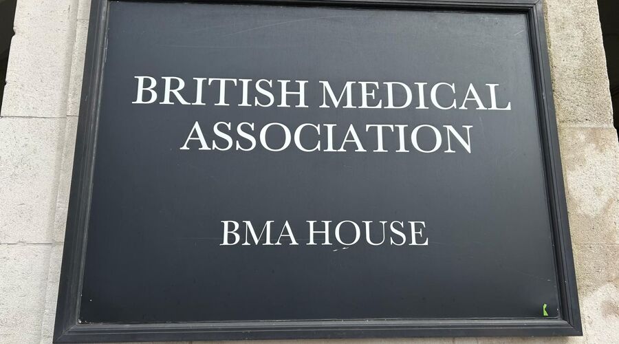 GMB Trade Union - Hundreds of BMA staff vote to take strike action