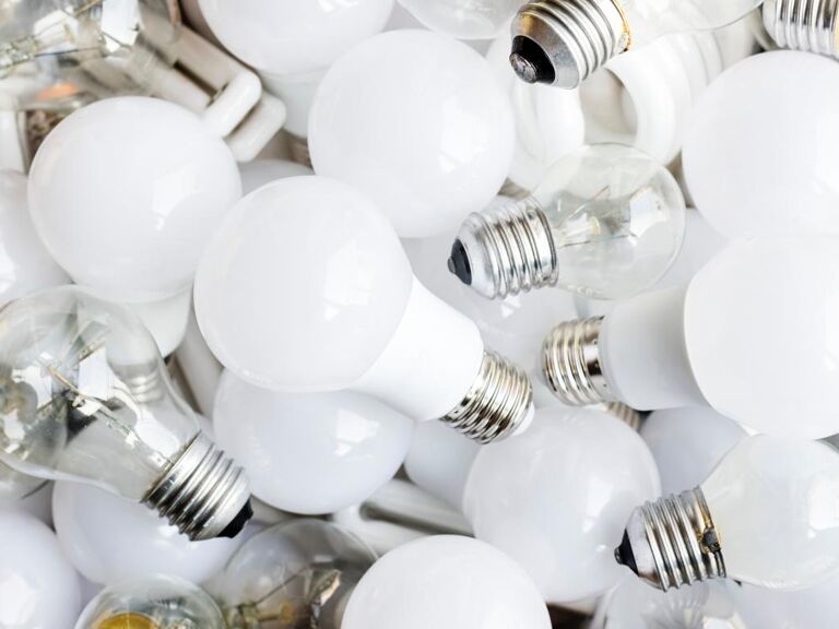 GMB - Bulb bailout costs every UK Household £230
