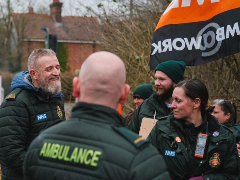 GMB - Ambulance workers suffer at least 9,500 violent attacks