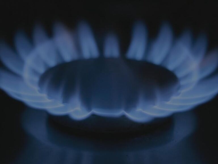 GMB - Only way to stop British Gas boss-provoked strike is to end fire and rehire