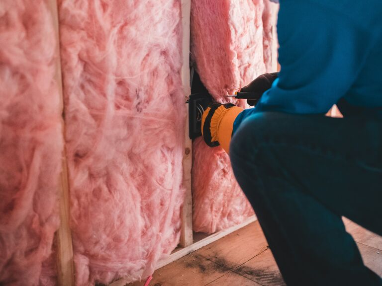 GMB - Strike vote at Bridgend insulation firm