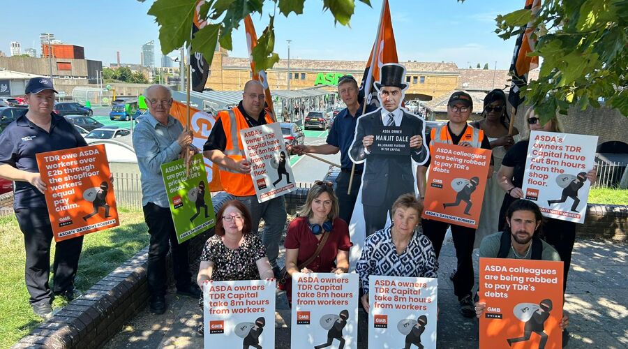 GMB Trade Union - Battersea MP supports GMB demonstration outside Asda Clapham Junction