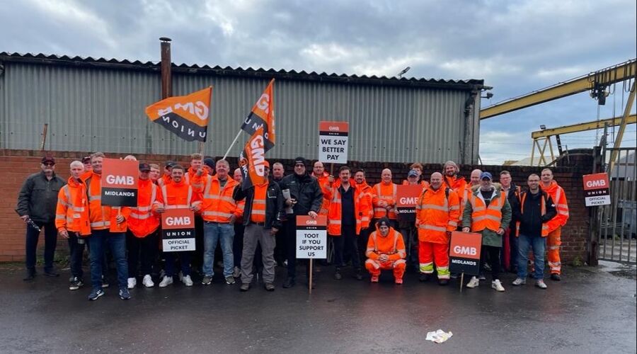 GMB Trade Union - Rail disruption ‘on the cards’ as strike action looms