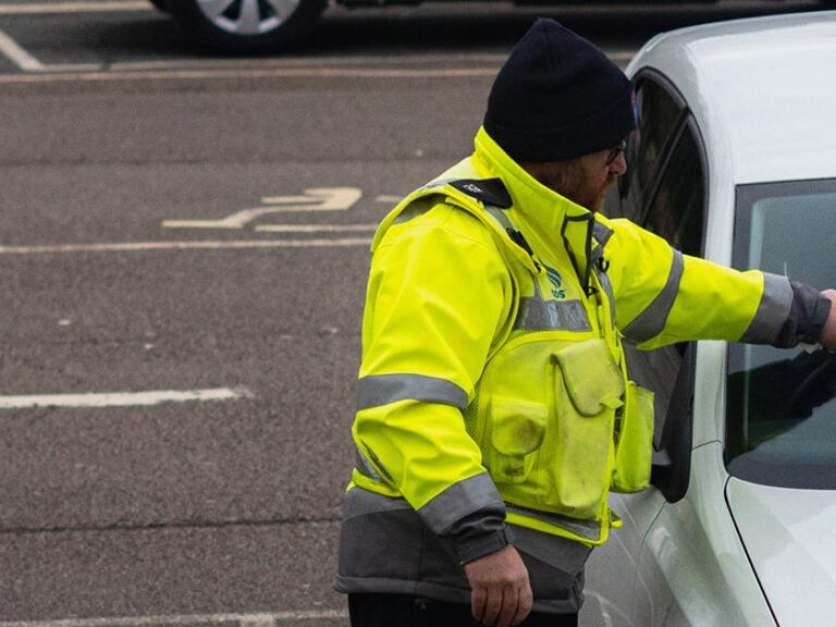 GMB - Traffic wardens strike over pay in tory heartland