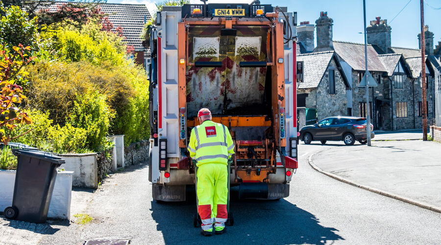 GMB Trade Union - Waltham Forest bin strikes averted after new pay deal