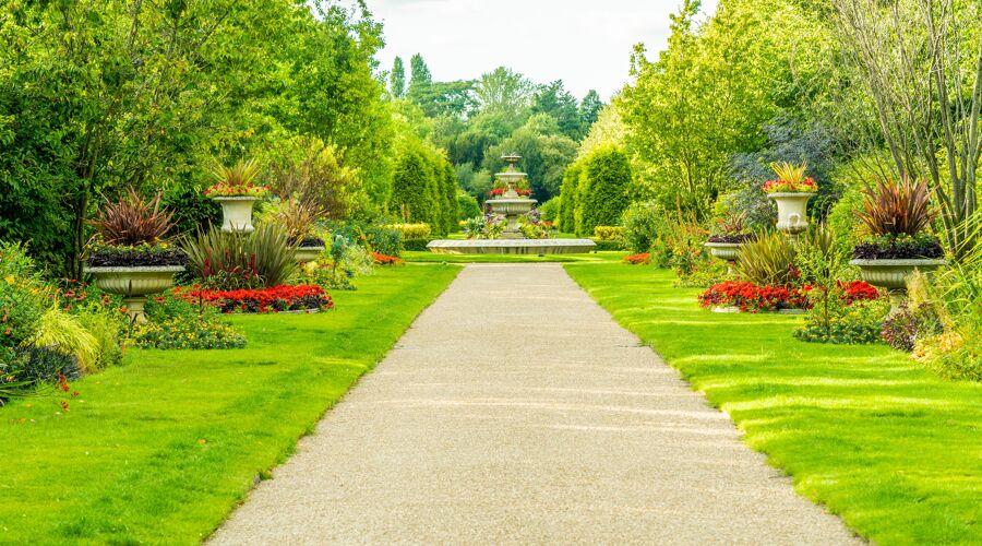 GMB Trade Union - Gardeners at Royal Parks begin vote on strike action