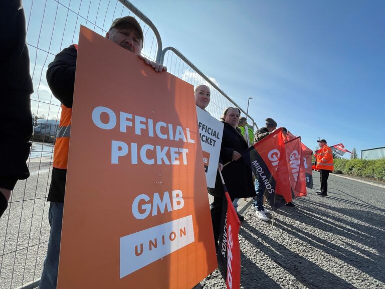 GMB - Pay win for Notts refuse workers as strike called off